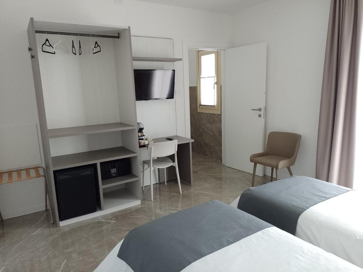 Ranalli Palace Hotel Peschiera del Garda